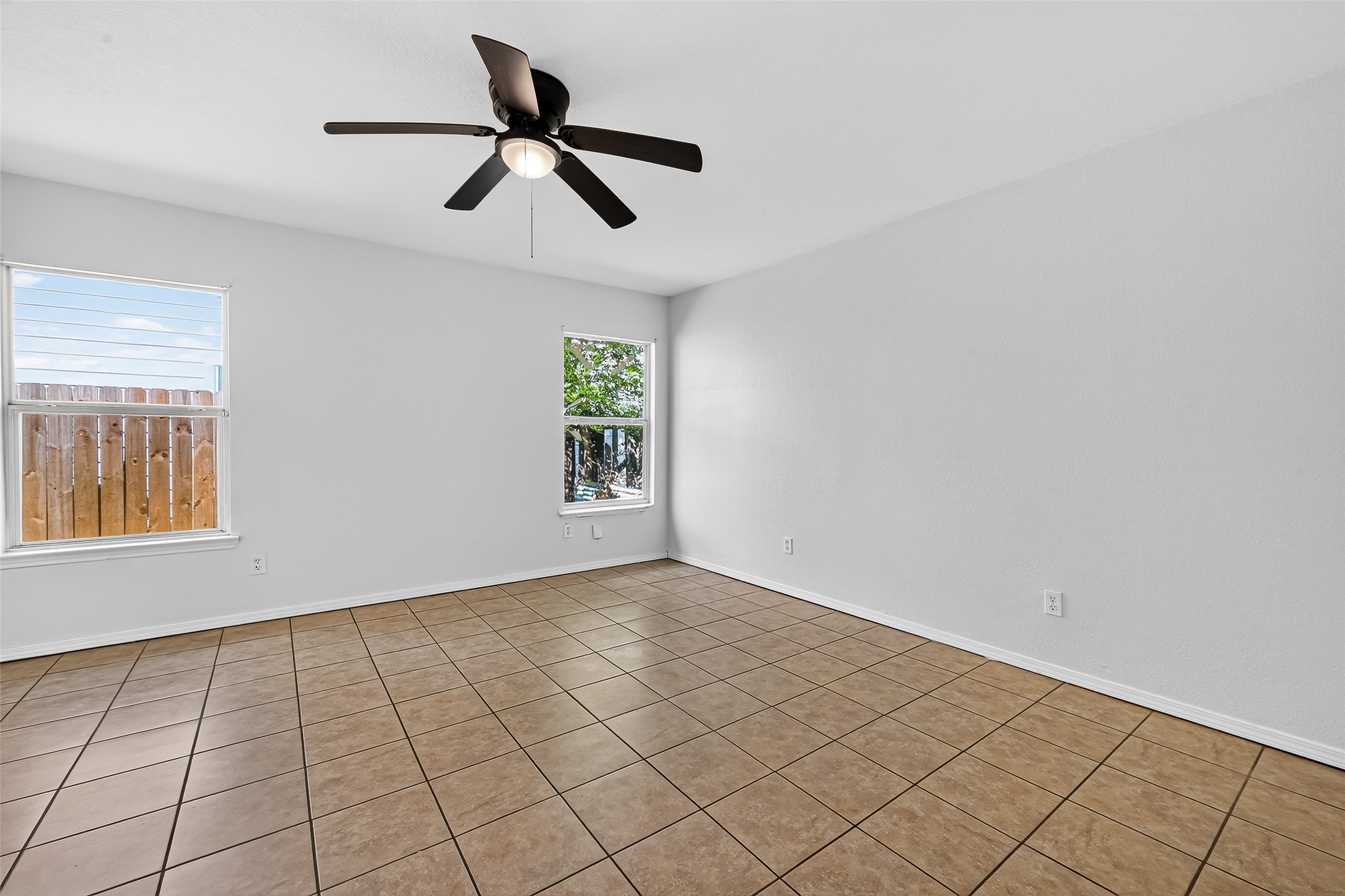 22819 Cabanna Road Spring, TX 77389 - Photo 20 of 26 a view of an empty room and window