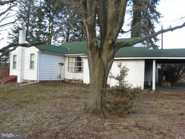 4152 Township Line Road Newtown, PA 18940 - Photo 4 of 18 Exterior Back
