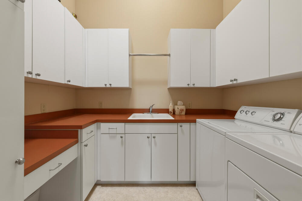 12054 Kestrel Road Klamath Falls, OR 97601 - Photo 39 of 78 Gallery Image 39