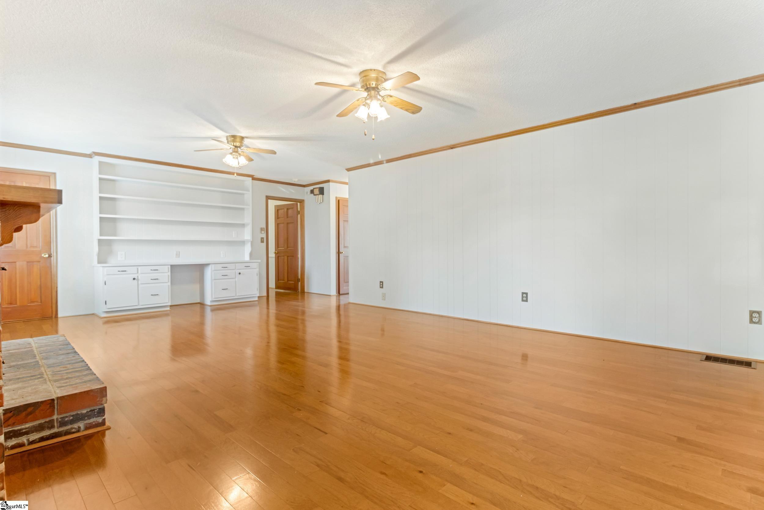 2396 Abner Creek Road Duncan, SC 29651 - Photo 24 of 50
