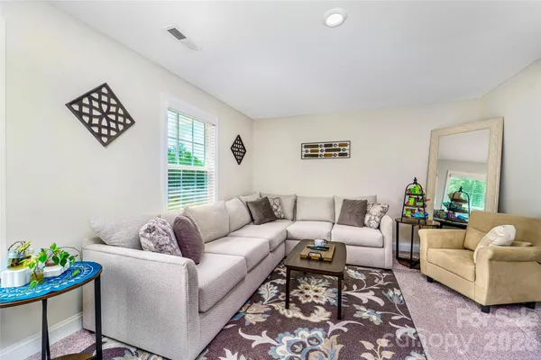 $410,000 | 132 Tradesmen Trail, Troutman, NC 28166