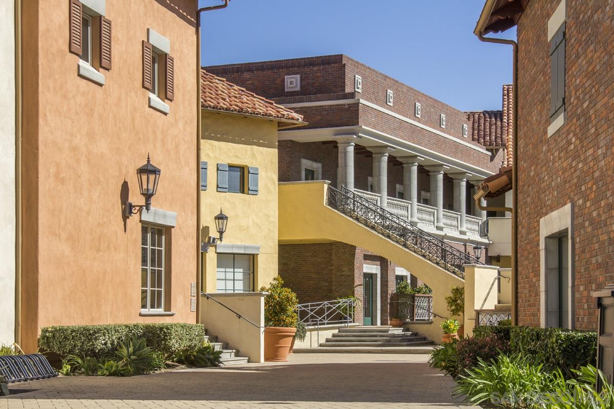 M-6 Via Rancho Cielo Rancho Santa Fe, CA 92067 - Photo 12 of 25 Gallery Image 12