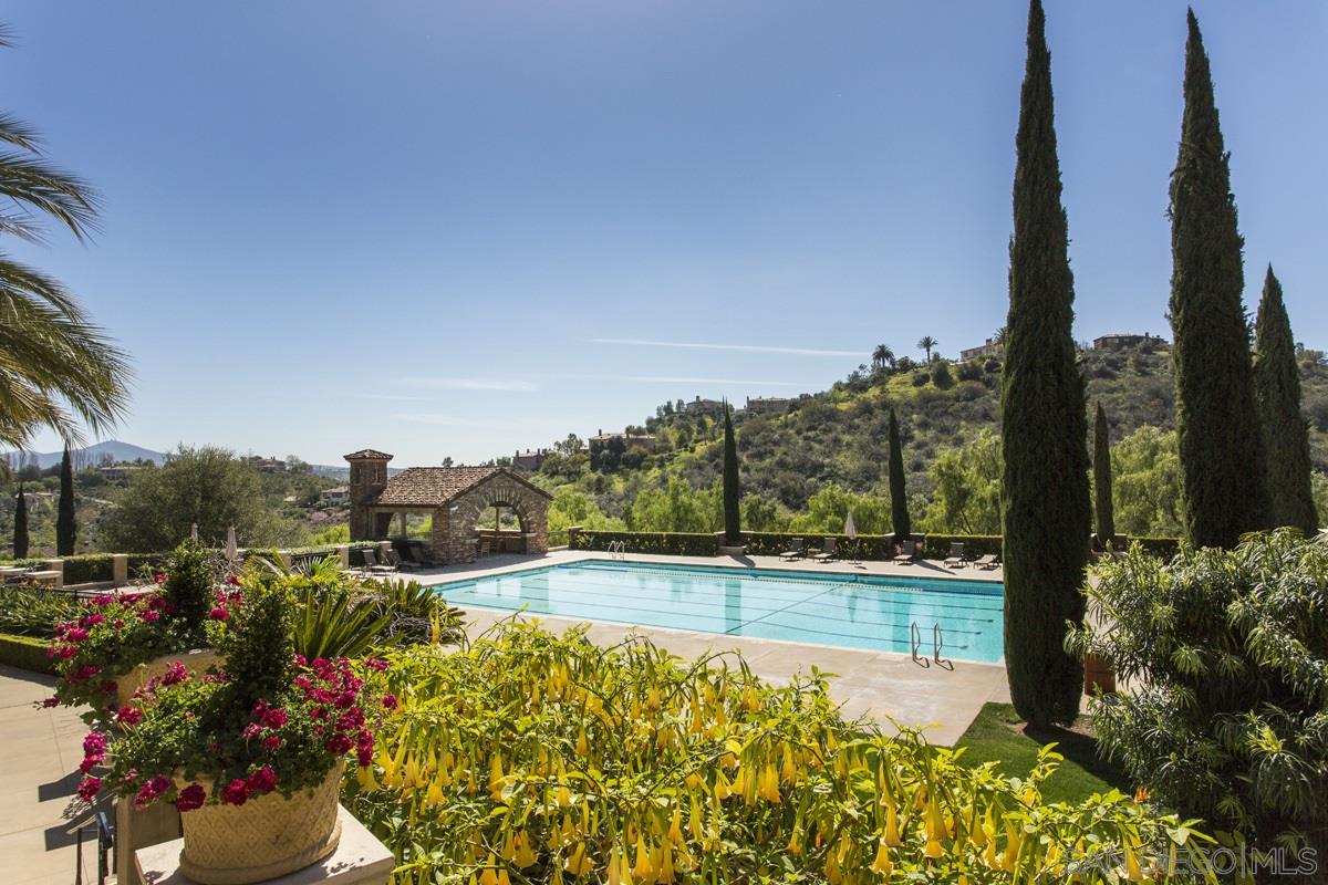 M-6 Via Rancho Cielo Rancho Santa Fe, CA 92067 - Photo 17 of 25 Gallery Image 17