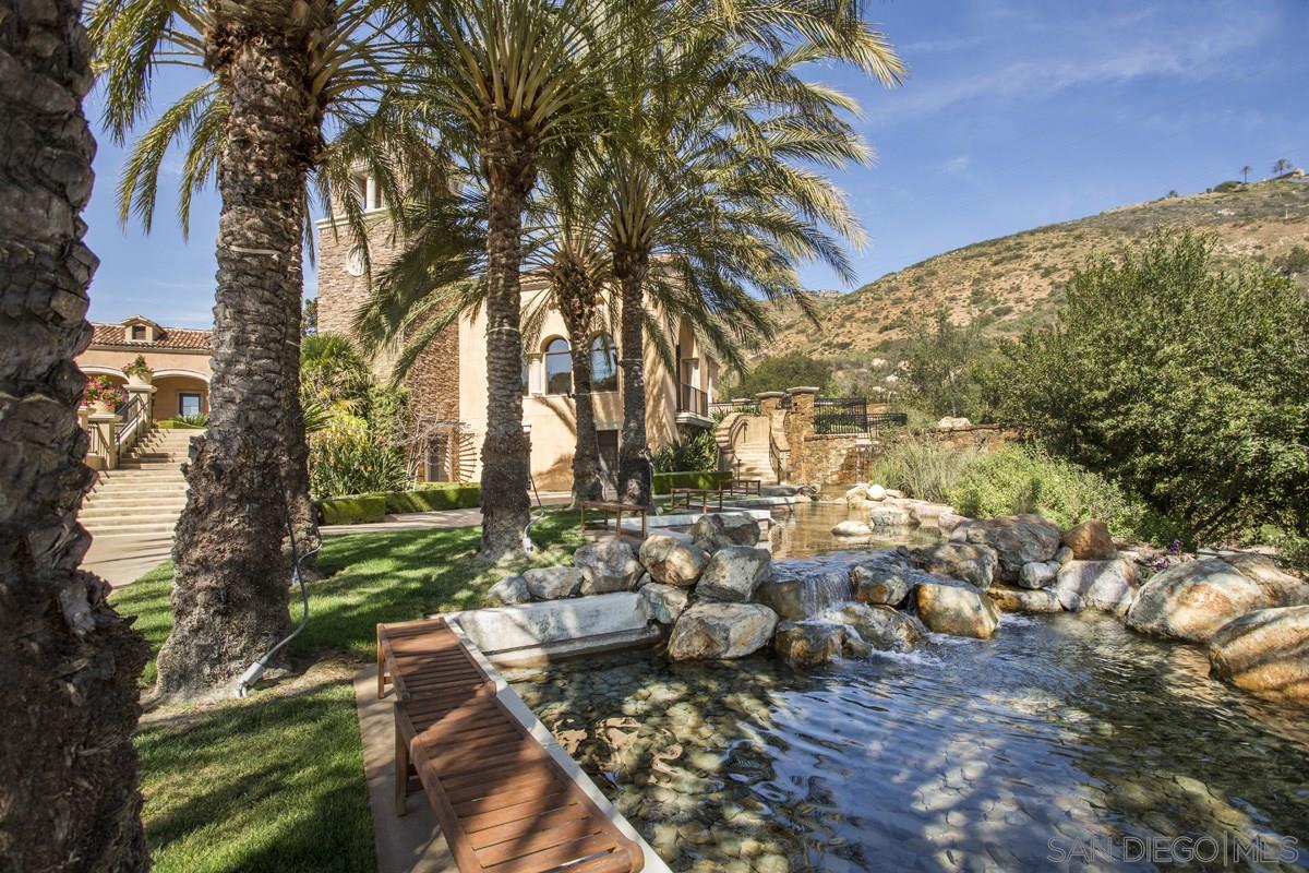 M-6 Via Rancho Cielo Rancho Santa Fe, CA 92067 - Photo 18 of 25 Gallery Image 18