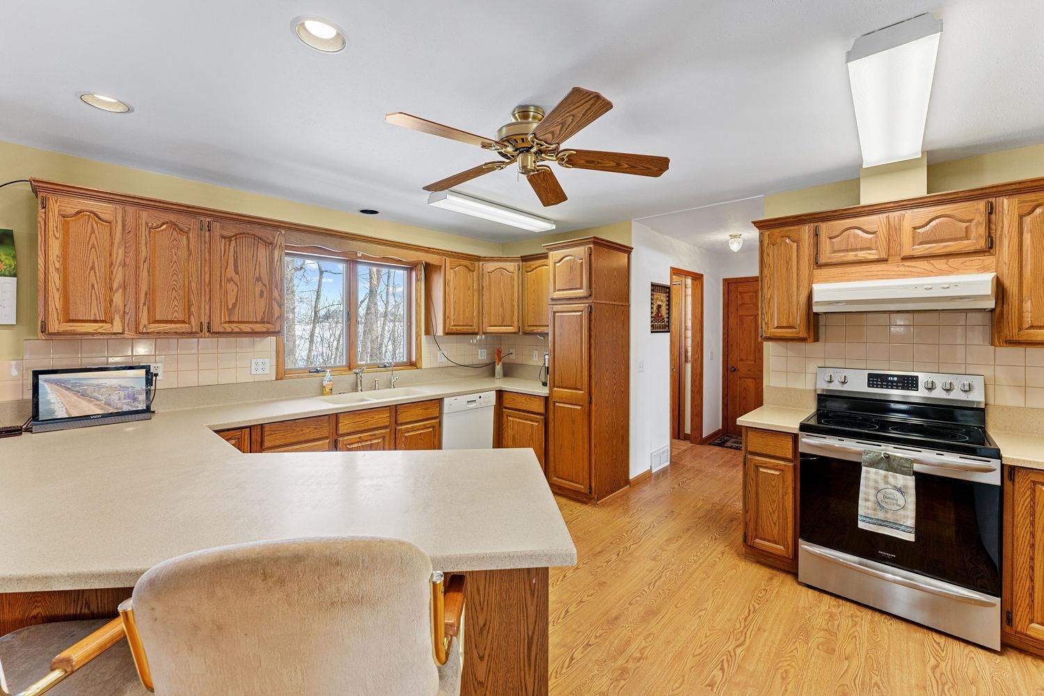 N1640 County Road U Markesan, WI 53946 - Photo 11 of 53