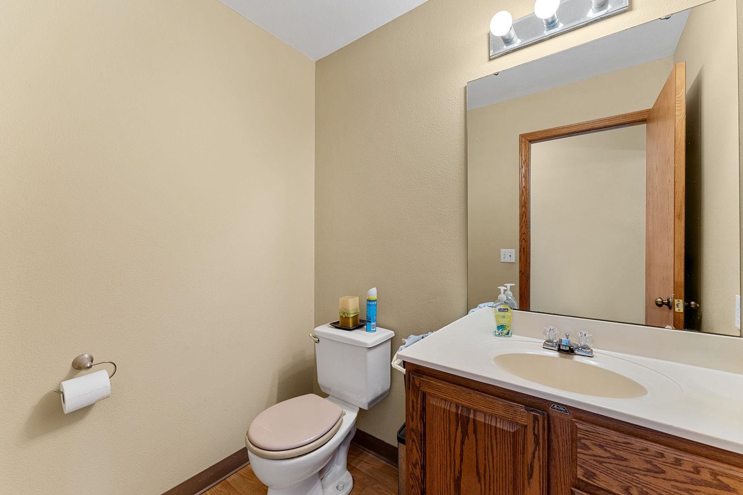 N1640 County Road U Markesan, WI 53946 - Photo 16 of 53