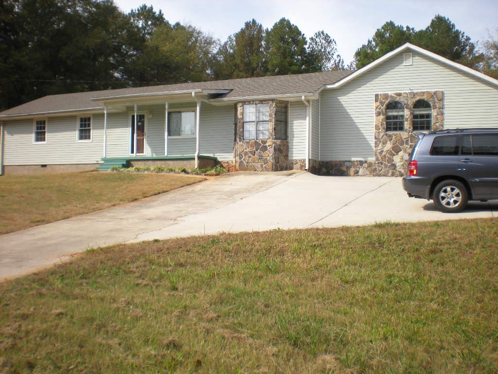 720 Andrew Bailey Road Sharpsburg, GA 30277 - Photo 1 of 1 Gallery Image 1