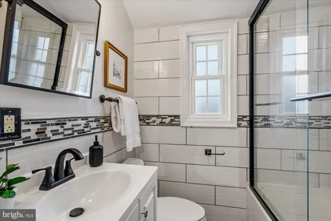 $529,900 | 3827 Ingalls Avenue, Alexandria, VA 22302