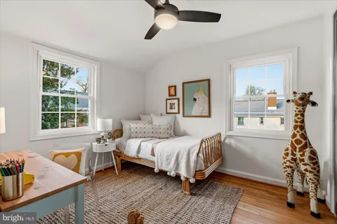 $529,900 | 3827 Ingalls Avenue, Alexandria, VA 22302