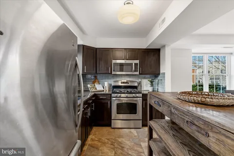 $529,900 | 3827 Ingalls Avenue, Alexandria, VA 22302