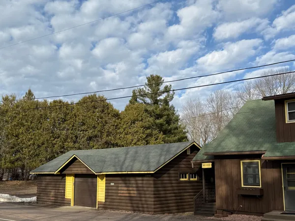 $600,000 | N1726-n1728 County Hwy M, Sarona, WI 54870