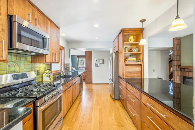 $850,000 | W12496 850th Avenue, River Falls, WI 54022