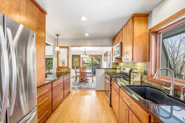 $850,000 | W12496 850th Avenue, River Falls, WI 54022