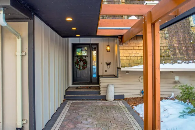 $850,000 | W12496 850th Avenue, River Falls, WI 54022