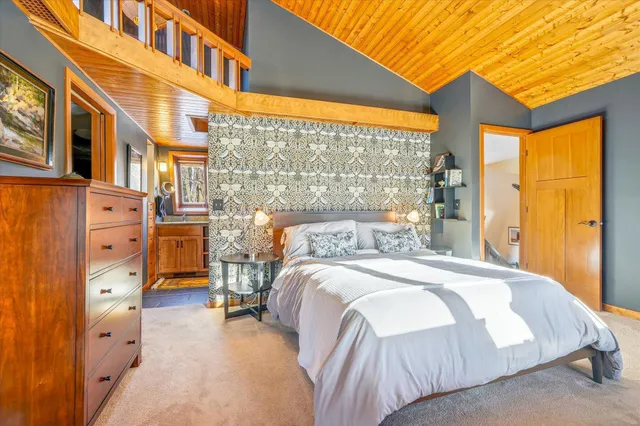 $850,000 | W12496 850th Avenue, River Falls, WI 54022