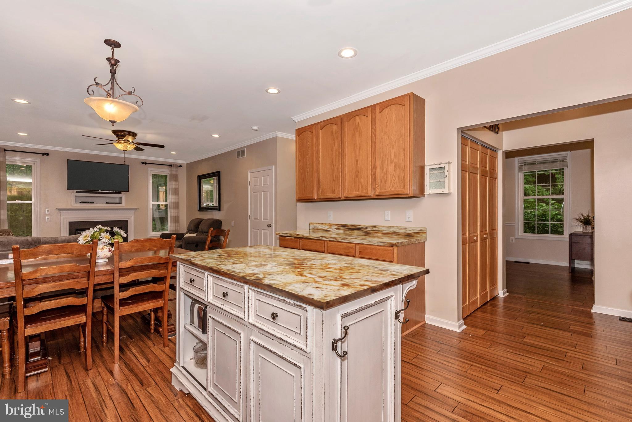 3522 Hooper Road New Windsor, MD 21776 - Photo 6 of 43 a kitchen that has a table and chairs in it