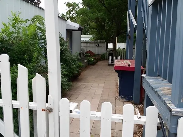 $110,000 | 601 West 9th Avenue, Winfield, KS 67156