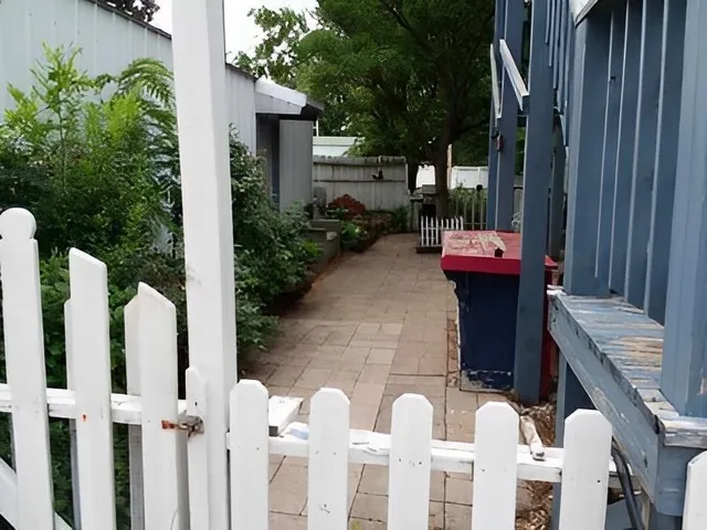 $110,000 | 601 West 9th Avenue, Winfield, KS 67156