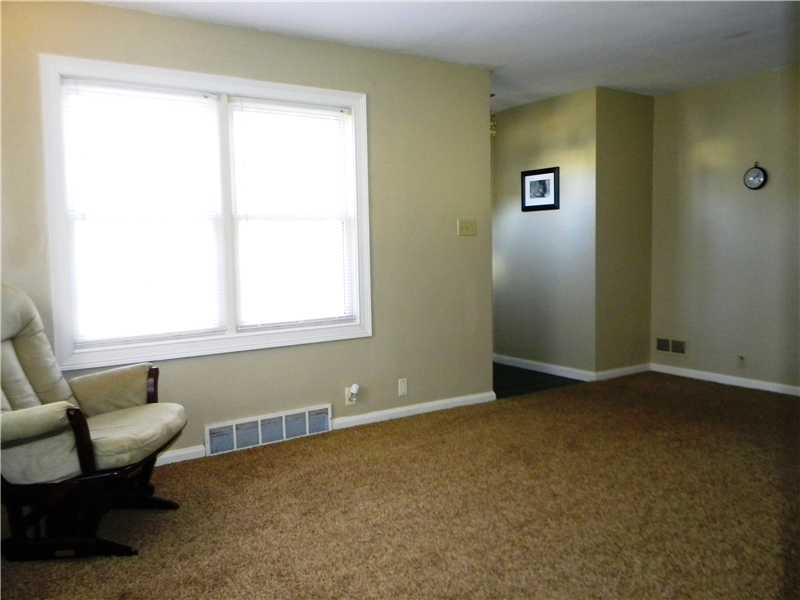 3113 East 48th Street Indianapolis, IN 46205 - Photo 13 of 17