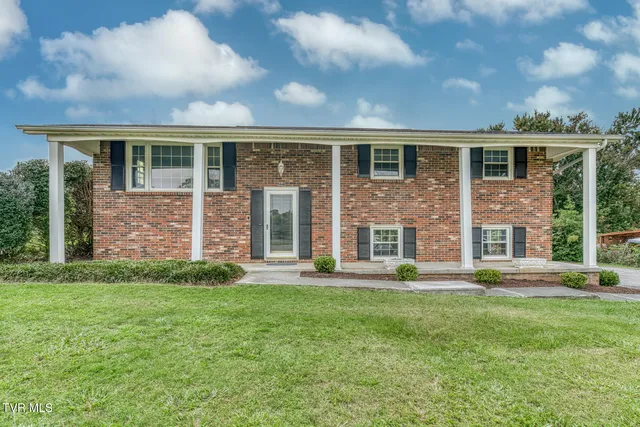 $286,000 | 110 Norwood Drive, Bristol, VA 24201