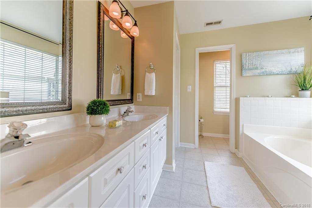 3795 Kennedy Road, Unit L46 Gastonia, NC 28056 - Photo 15 of 27 Gallery Image 15
