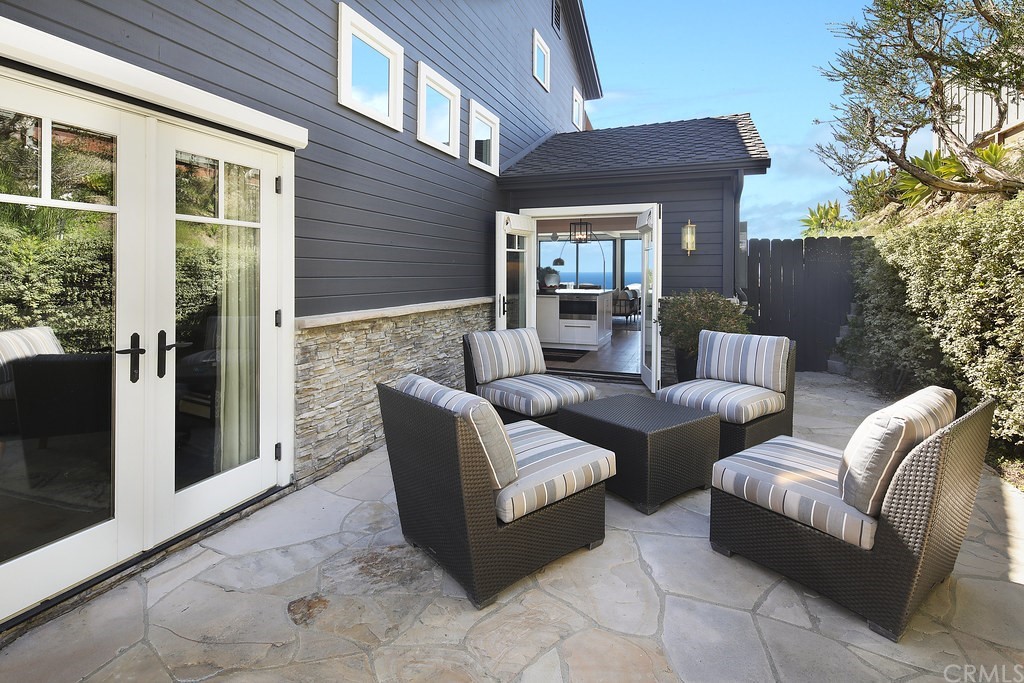 3164 Bern Drive Laguna Beach, CA 92651 - Photo 28 of 33 a outdoor living space with patio furniture and garden
