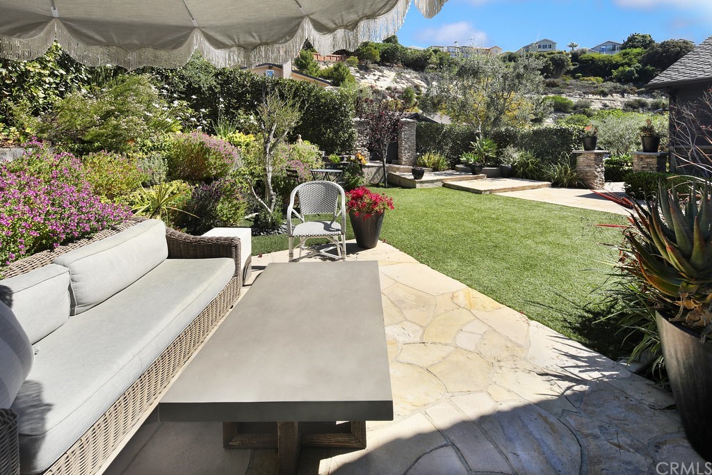 3164 Bern Drive Laguna Beach, CA 92651 - Photo 29 of 33 a view of a backyard with sitting area