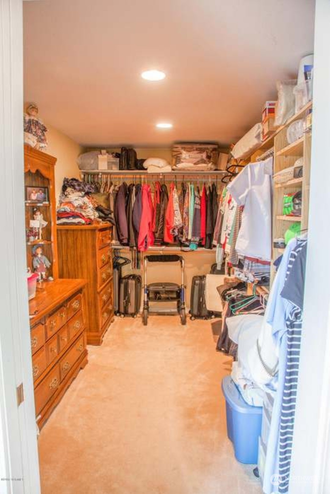 333 Johnson Road Selah, WA 98942 - Photo 13 of 21 a view of a room with gym equipment