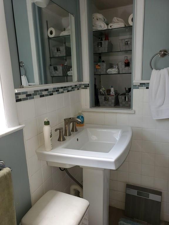 24 Amelian Road Randolph, MA 02368 - Photo 5 of 7 Gallery Image 5