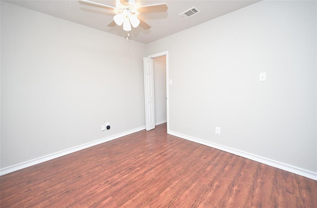 4649 Misty Ridge Drive Fort Worth, TX 76137 - Photo 23 of 40 Gallery Image 23