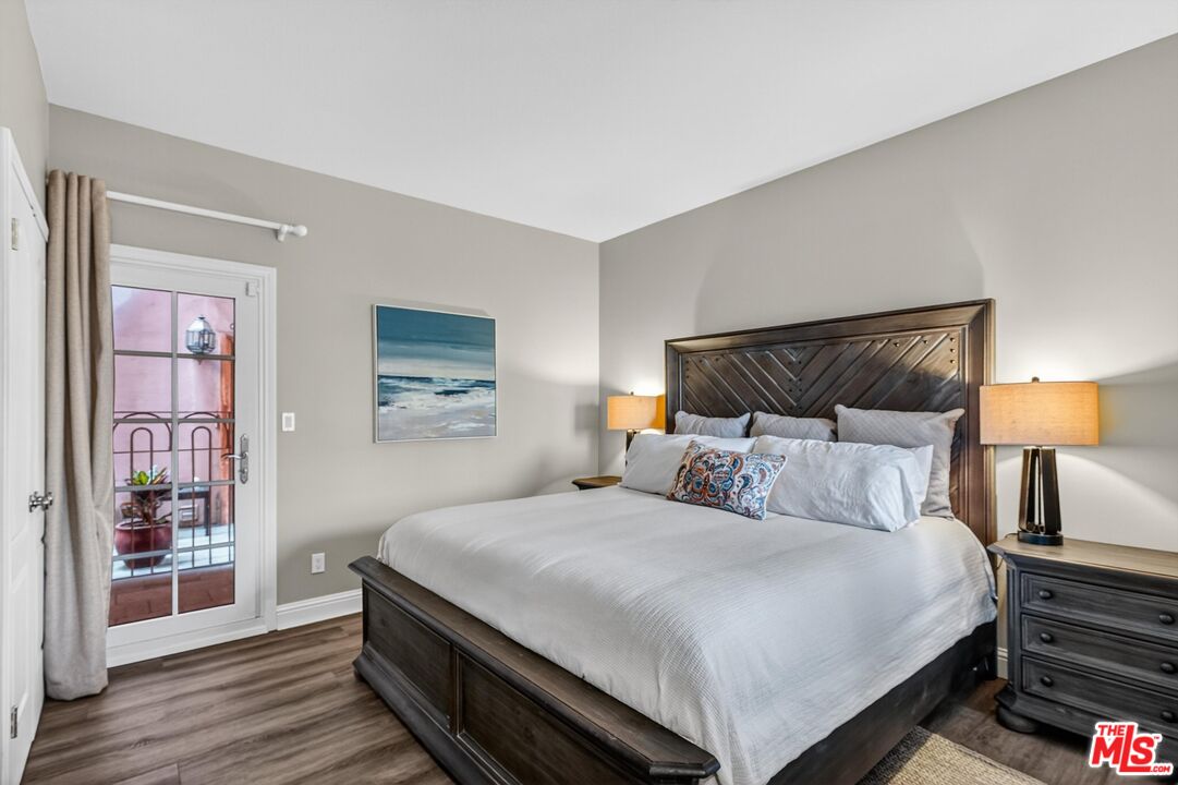 6220 Pacific Avenue, Unit 101 Playa del Rey, CA 90293 - Photo 21 of 38