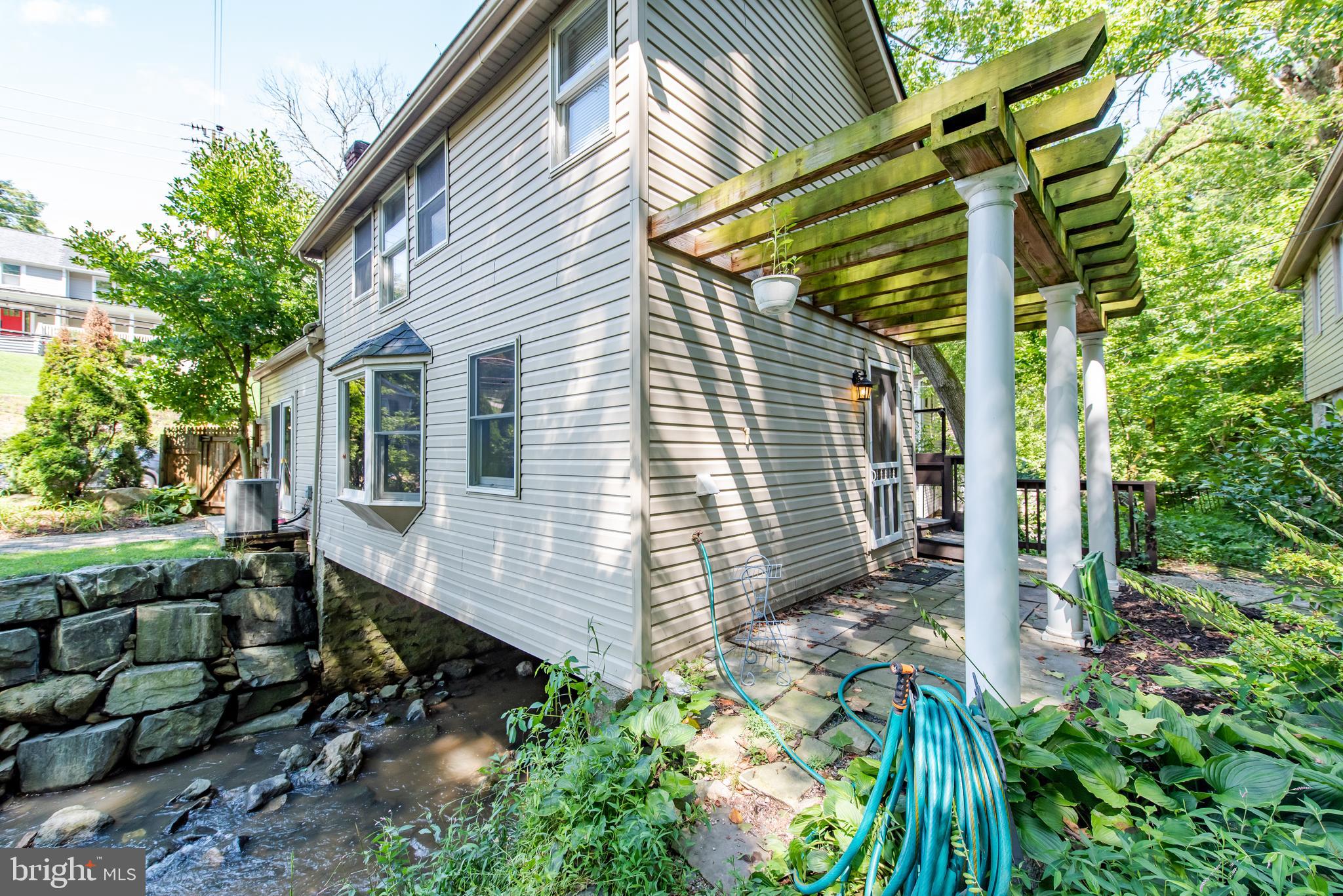 8659 Frederick Road Ellicott City, MD 21043 - Photo 17 of 19 Exterior