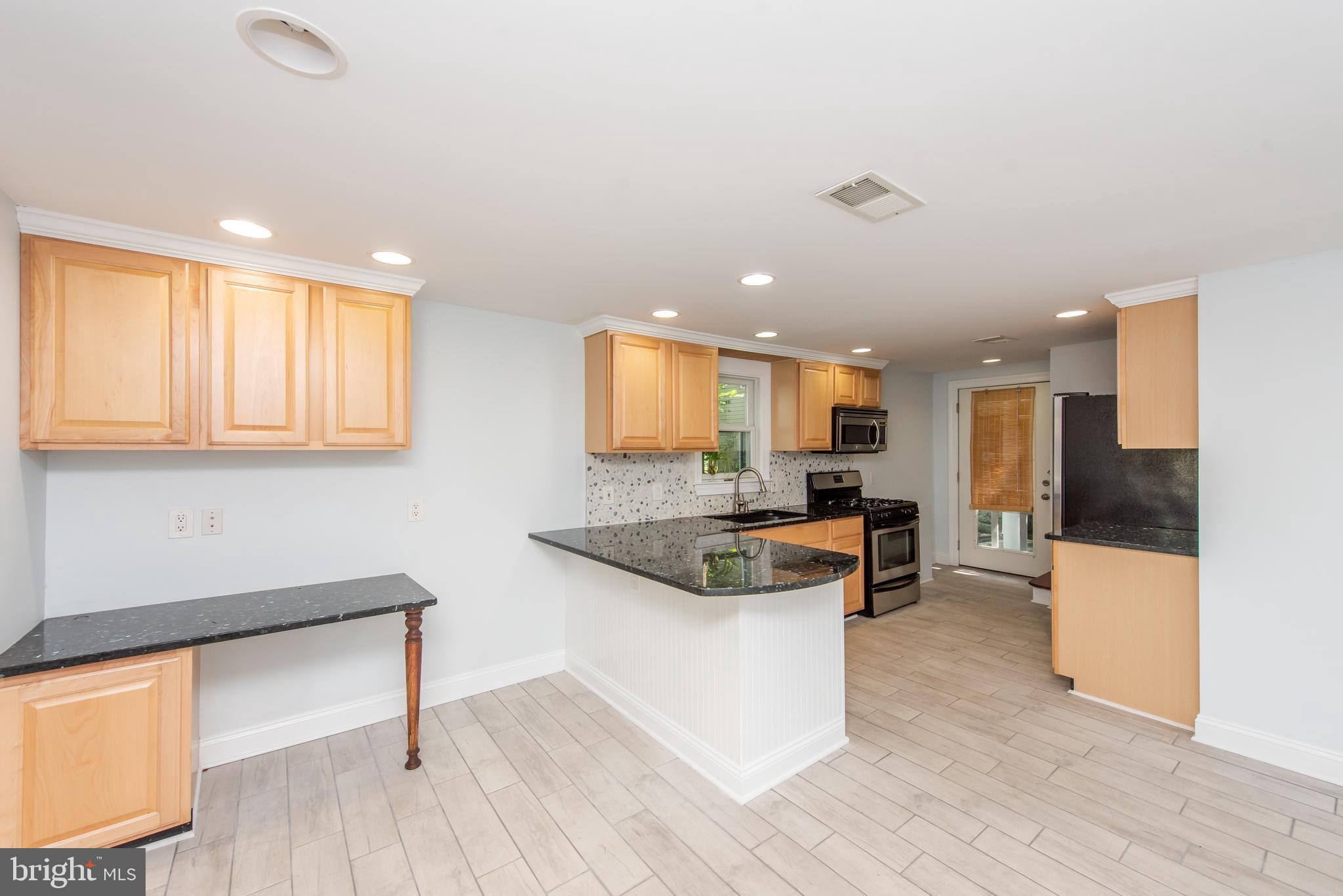 8659 Frederick Road Ellicott City, MD 21043 - Photo 4 of 19 Kitchen