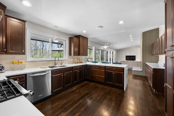 $1,180,000 | 7201 Bingham Road, Bloomfield Hills, MI 48301