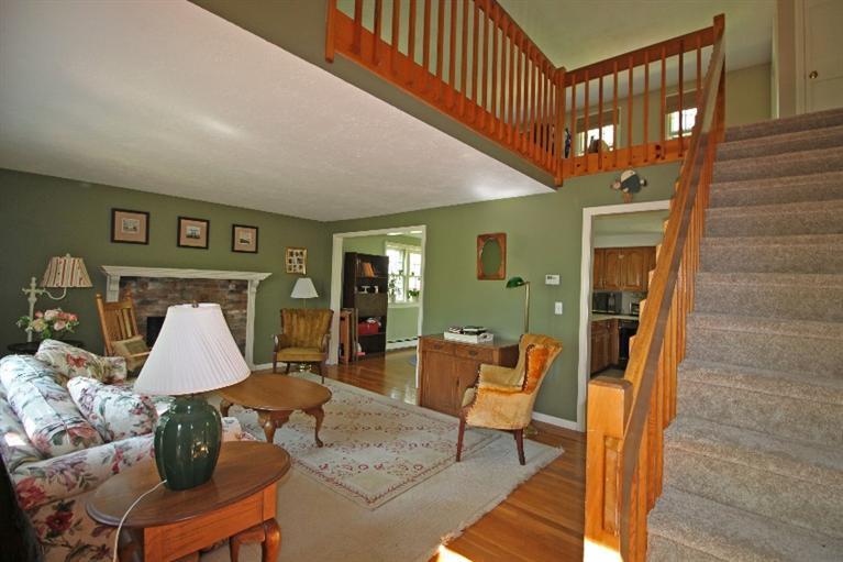 9 Bay Head Road Marstons Mills, MA 02648 - Photo 4 of 28 Additional Photo