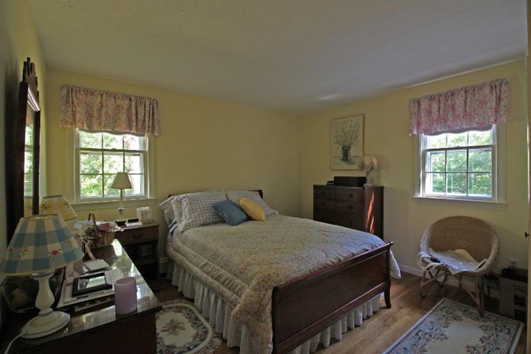 9 Bay Head Road Marstons Mills, MA 02648 - Photo 10 of 28 Additional Photo