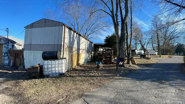 $129,999 | 1209 West Walnut Street, Brownstown, IN 47220