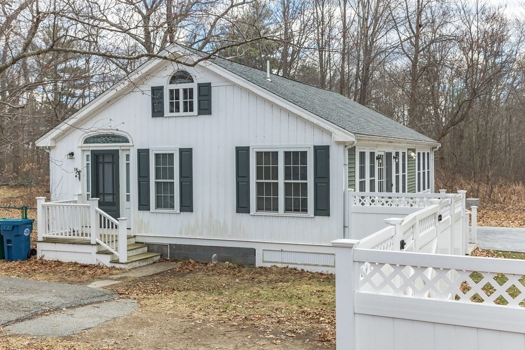 16 Austin Road Billerica, MA 01821 - Photo 1 of 29