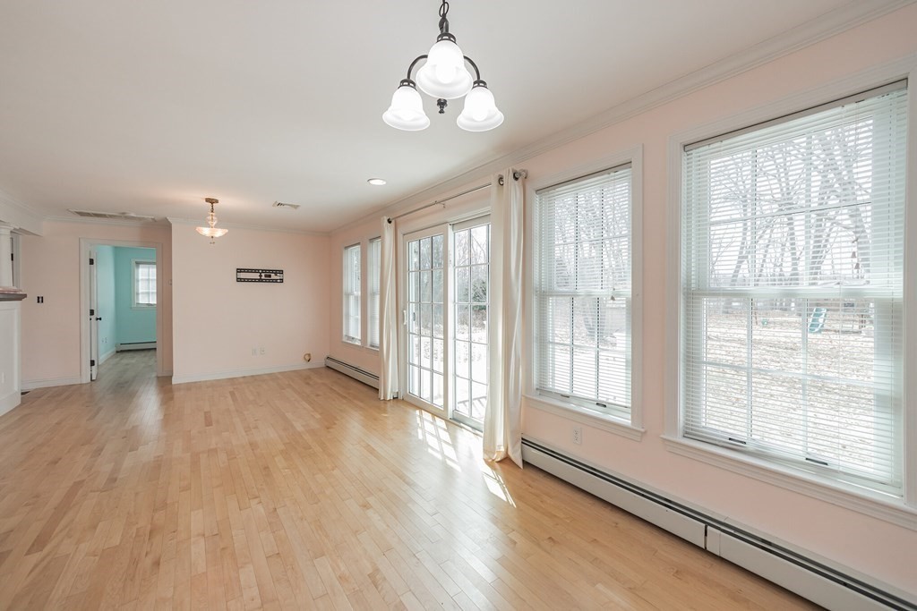 16 Austin Road Billerica, MA 01821 - Photo 12 of 29