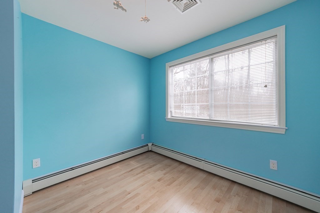 16 Austin Road Billerica, MA 01821 - Photo 24 of 29