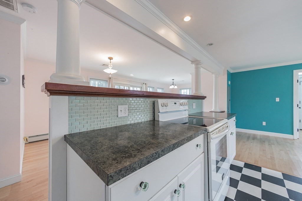 16 Austin Road Billerica, MA 01821 - Photo 8 of 29