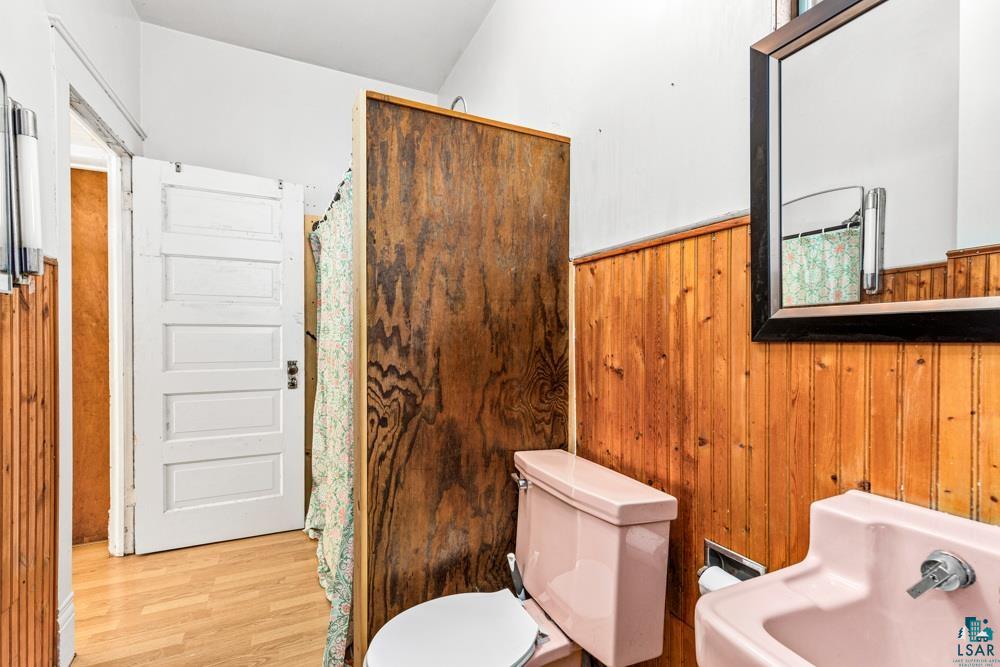 129 3rd Avenue Two Harbors, MN 55616 - Photo 28 of 44