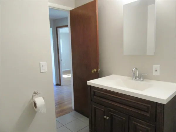 $2,500 | 212 Vollmer Parkway, Henrietta, NY 14623