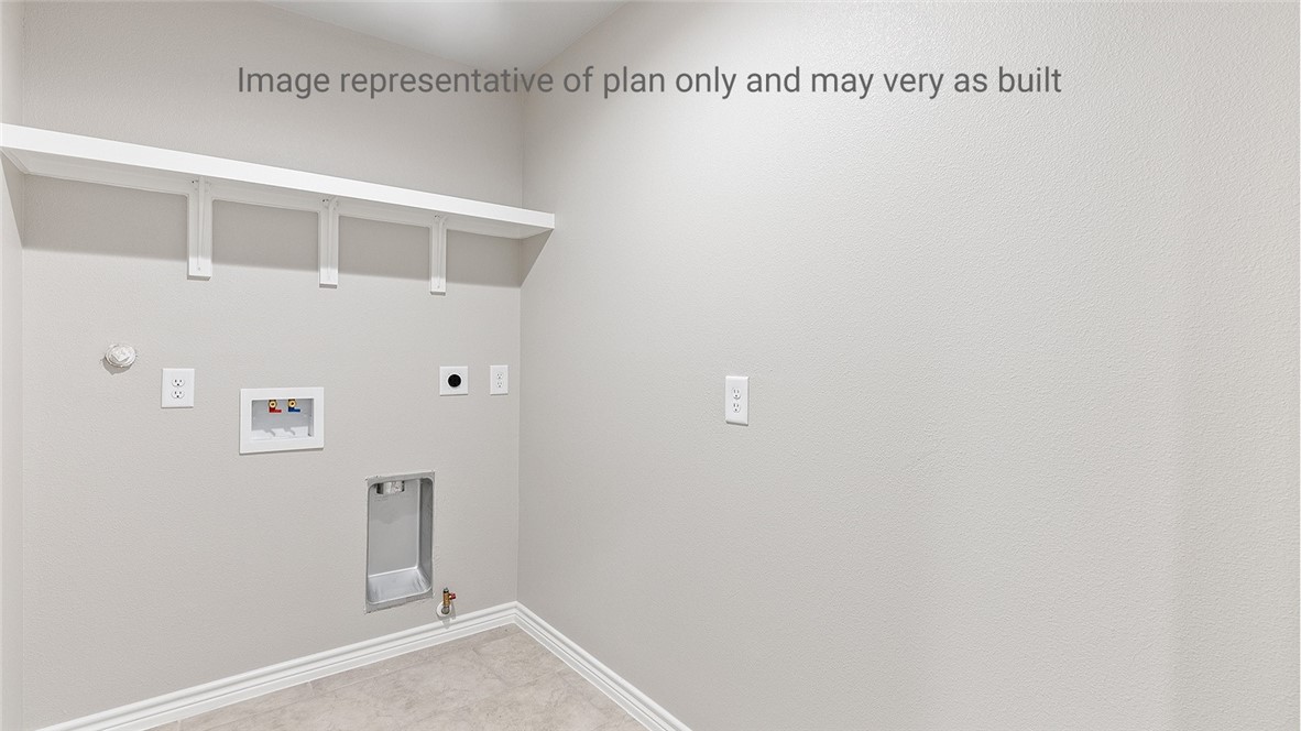 1411 Choctaw Road Sinton, TX 78387 - Photo 14 of 28 a view of a small space