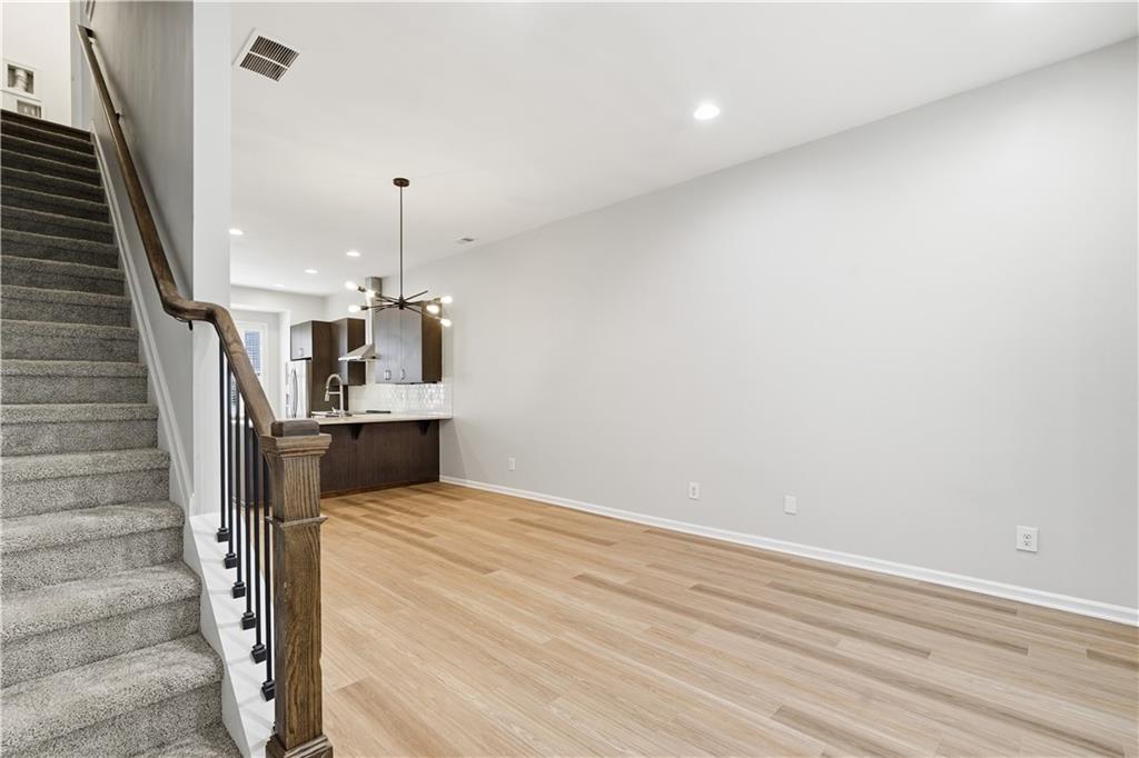 615 Broadview Place Northeast Atlanta, GA 30324 - Photo 12 of 64