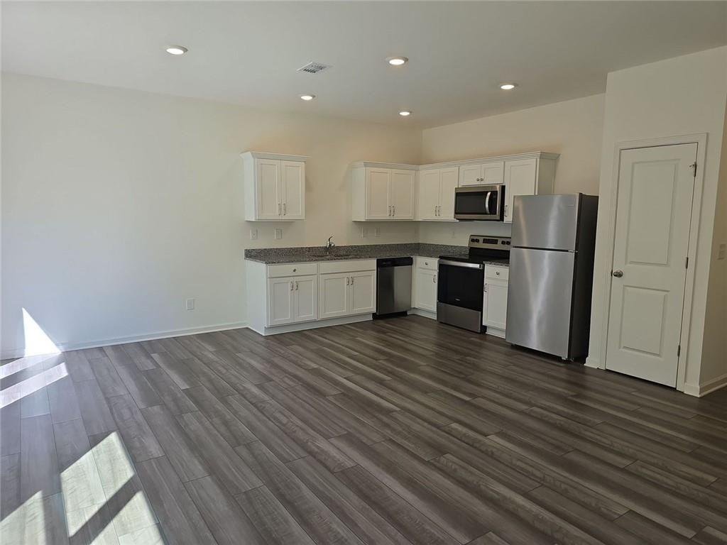 3560 Eagle Court Atlanta, GA 30331 - Photo 14 of 40