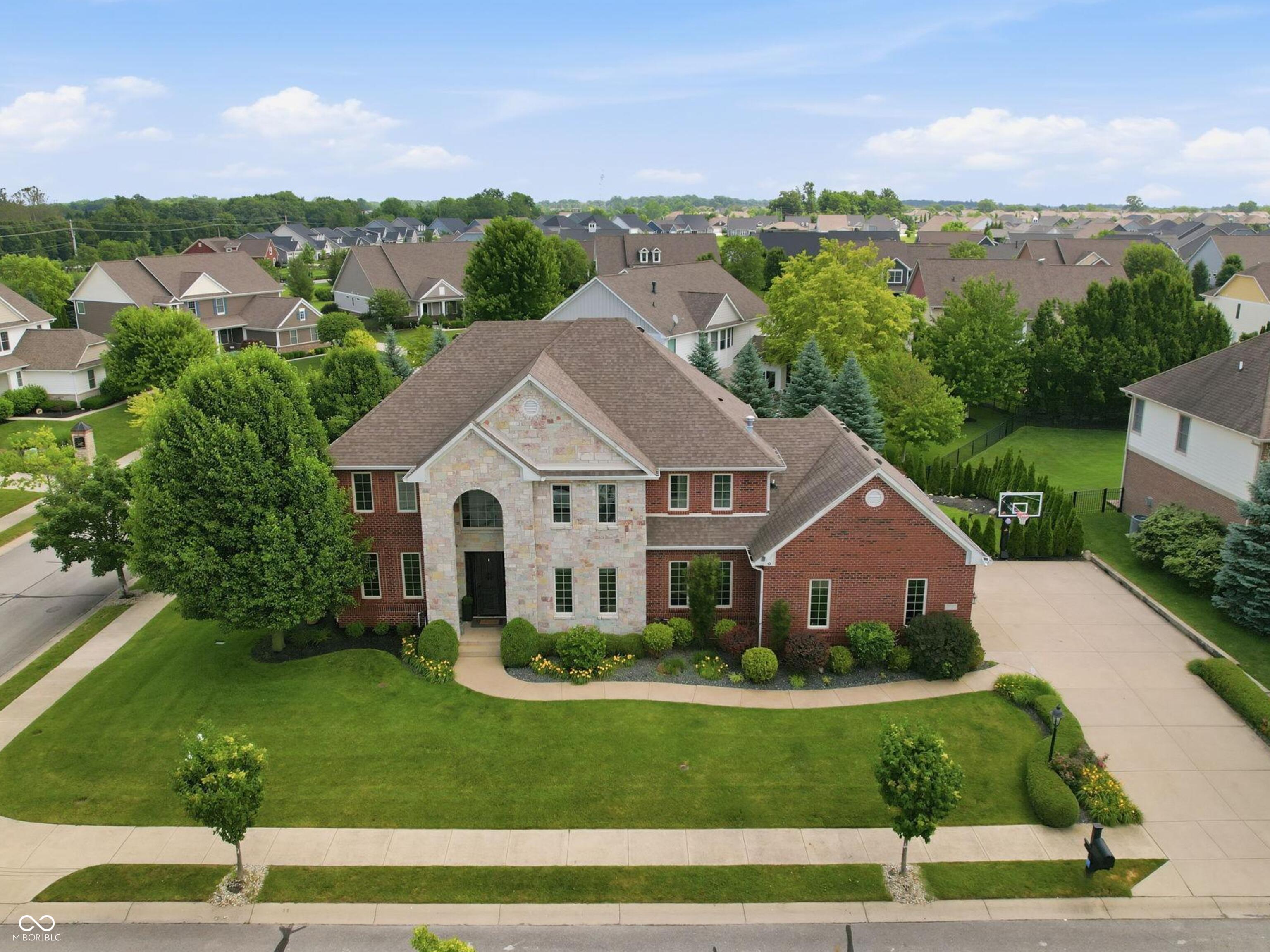 10285 Normandy Court Fishers, IN 46040 - Photo 10 of 63