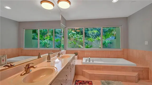 $6,000 | Undisclosed Address, Fort Lauderdale, FL 33312