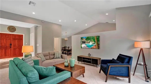 $6,000 | Undisclosed Address, Fort Lauderdale, FL 33312