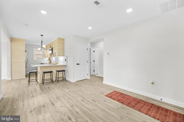 $423,900 | 1033 Sunnyside Drive, Winchester, VA 22603